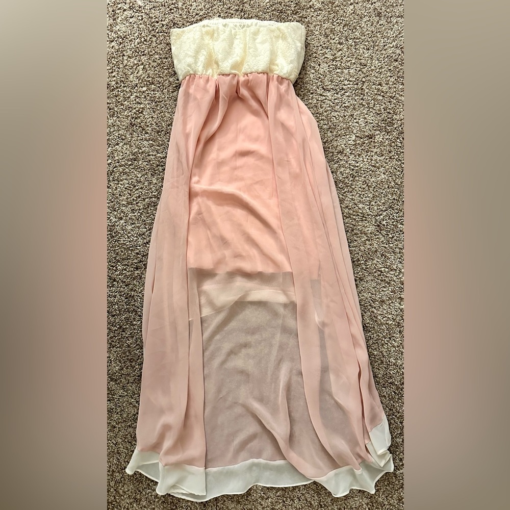 Vanity coral/light pink and ivory sleeveless medium dress.  Great condition.